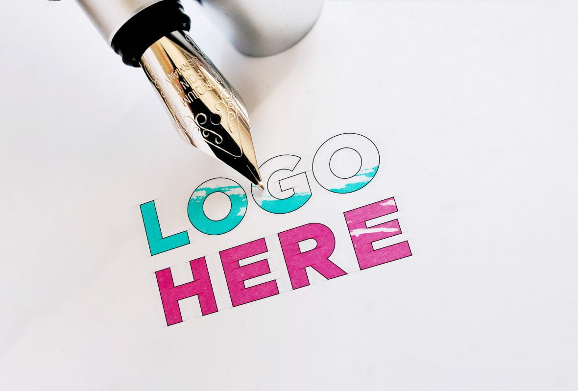 فایل موکاپ لوگو با خودکار - Ink Pen Logo Mockup