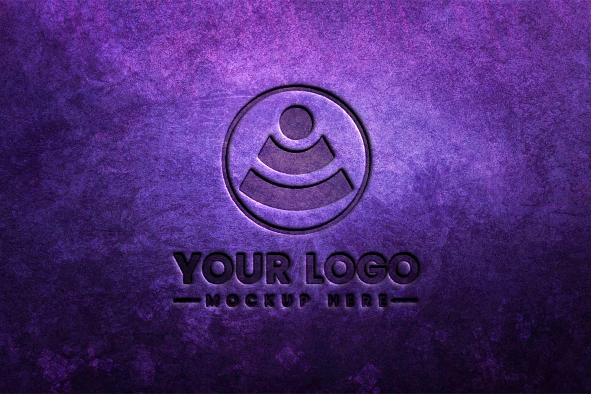 فایل موکاپ لوگو روی زمینه بنفش تیره - Logo Mockup on Dark Purple Background