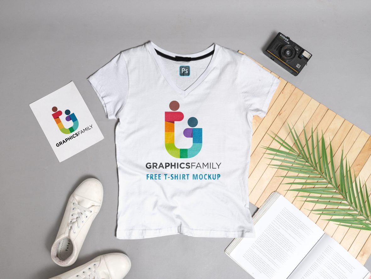 فایل موکاپ تی‌شرت نوجوان - Teen T-shirt Mockup