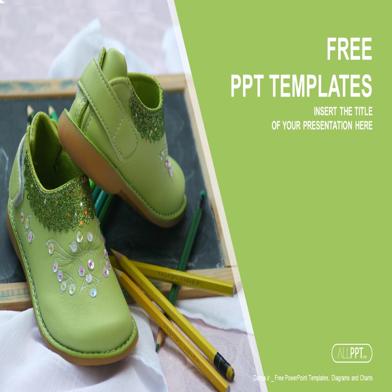 قالب حرفه ای پاورپوینت با موضوع کفش سبز و مداد روی تخته سیاه (عریض)